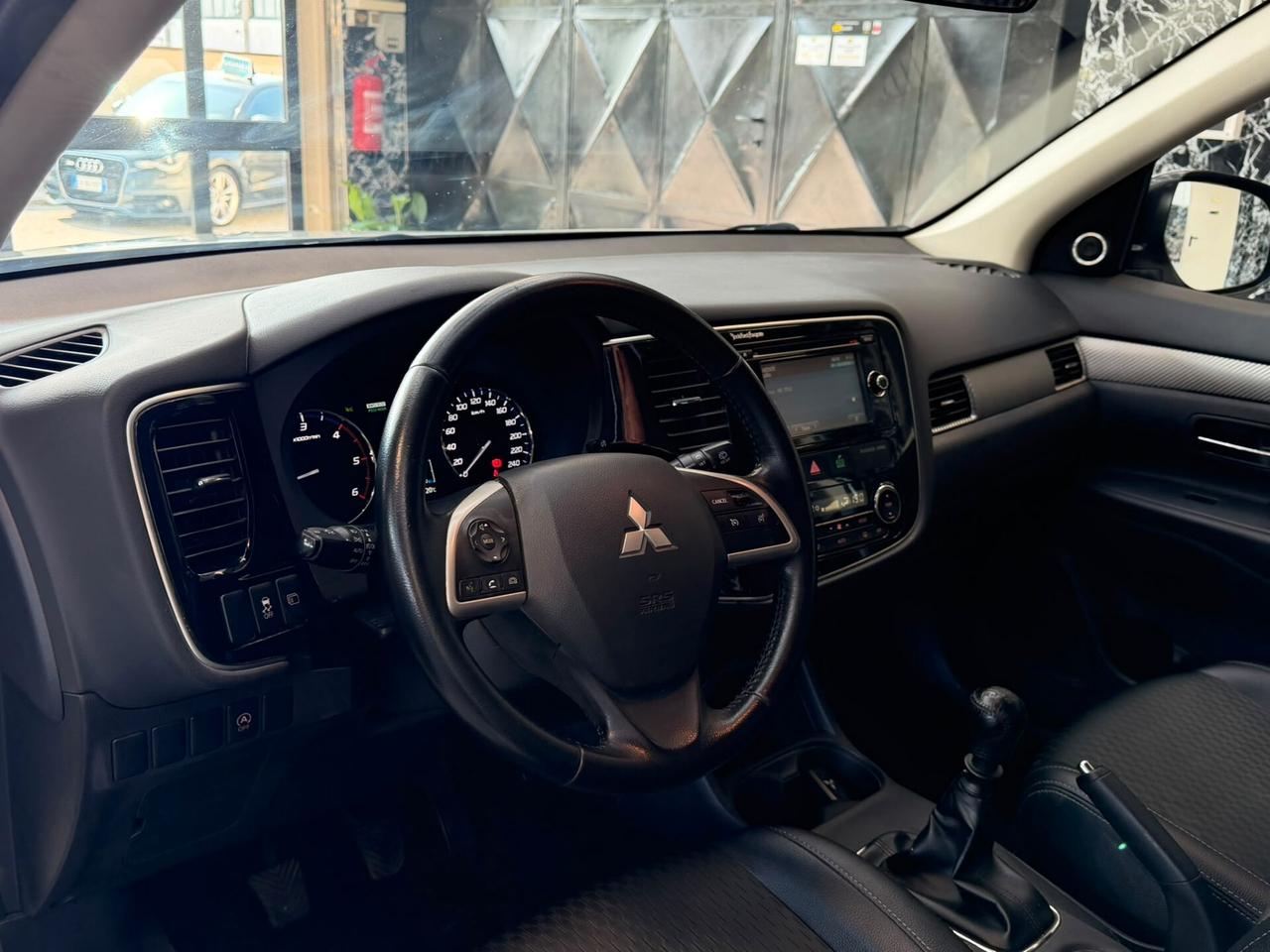 Mitsubishi Outlander 2.2 DI-D 4WD Instyle 7p.