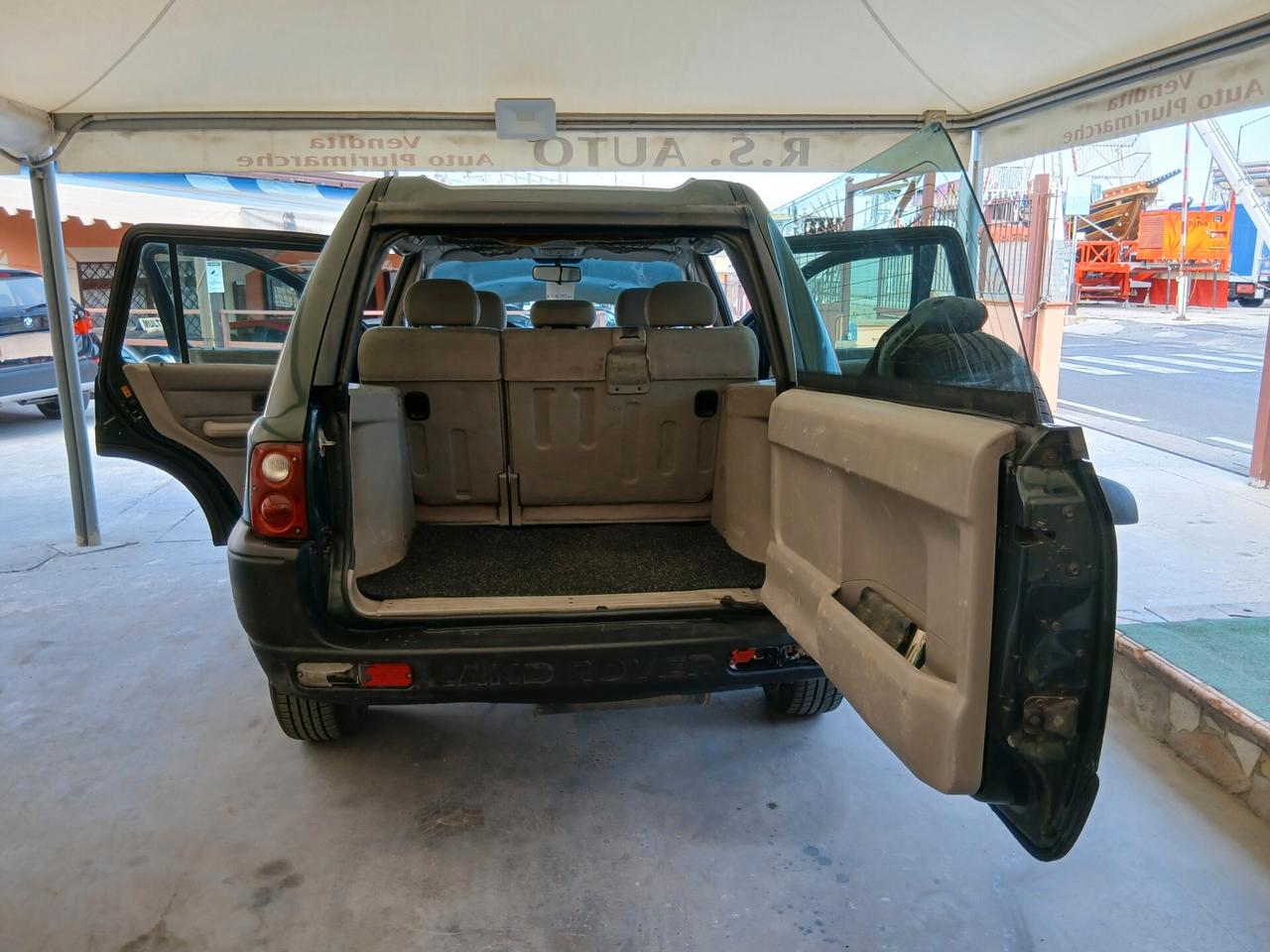 Land Rover Freelander 2.0 Td4 5p 02