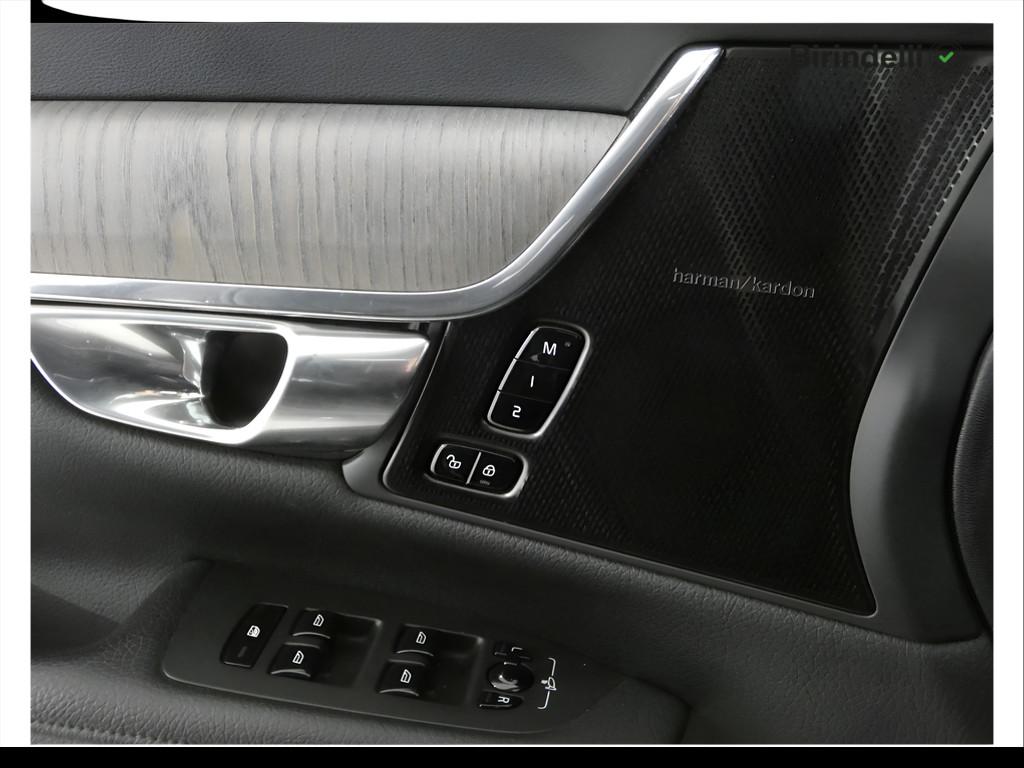 VOLVO V90 (2016-->) - V90 B4 (d) AWD Geartronic Inscription