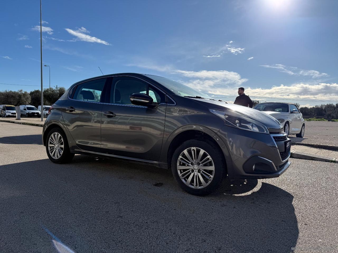 PEUGEOT 208 BlueHDi 100 S&S 5p. Allure PROBLEMI AL MOTORE