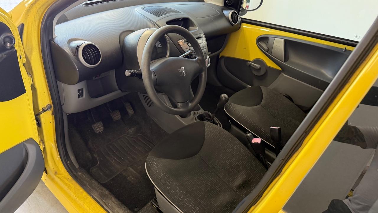 Peugeot 107 1.0 68CV 5p. Plaisir