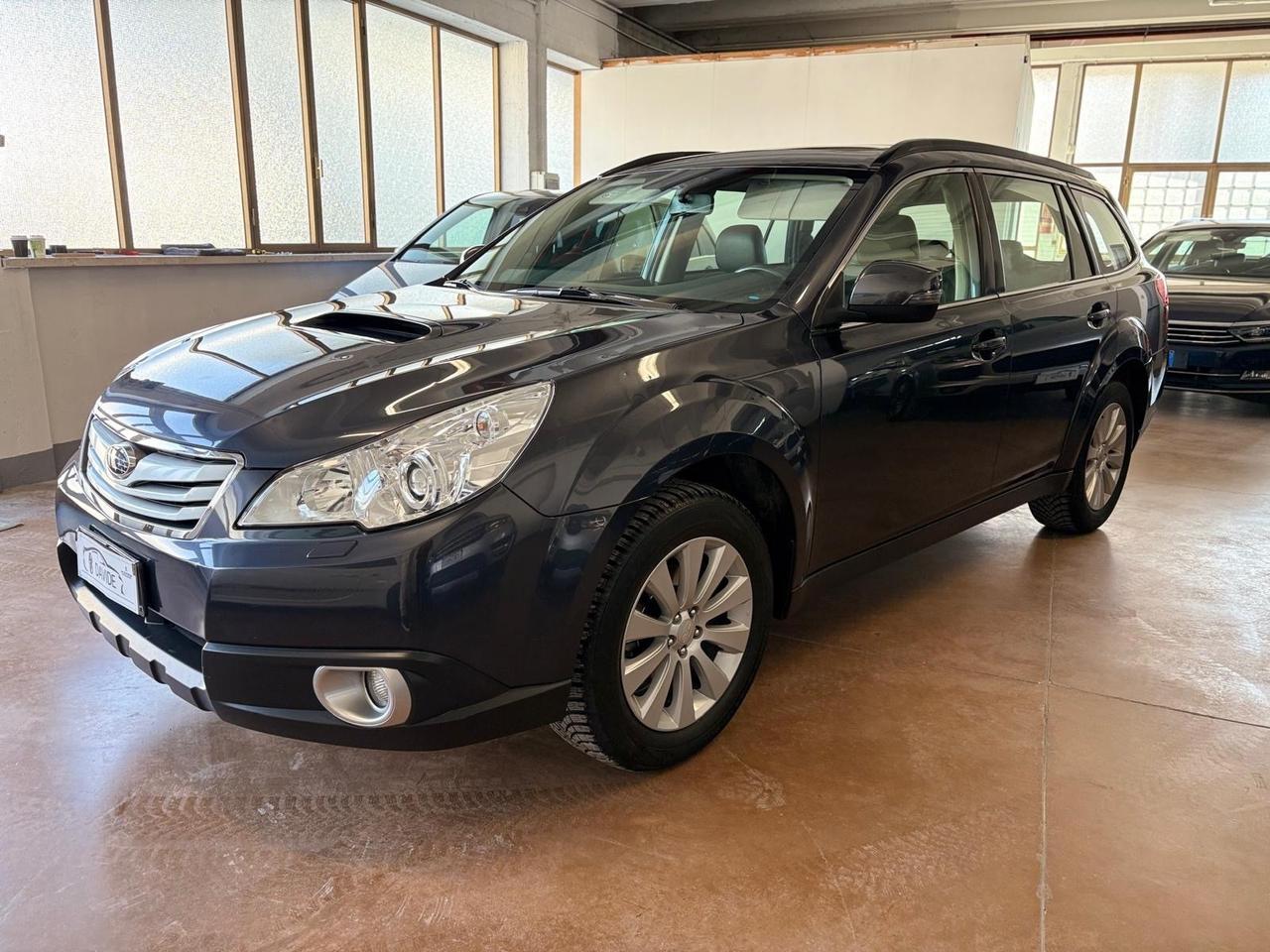 Subaru OUTBACK 2.0D Trend Limited