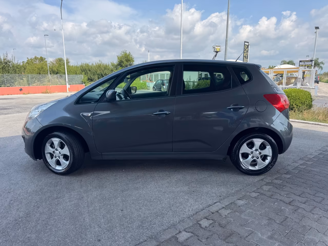 Kia Venga 1.4 CRDi 90CV WGT EX