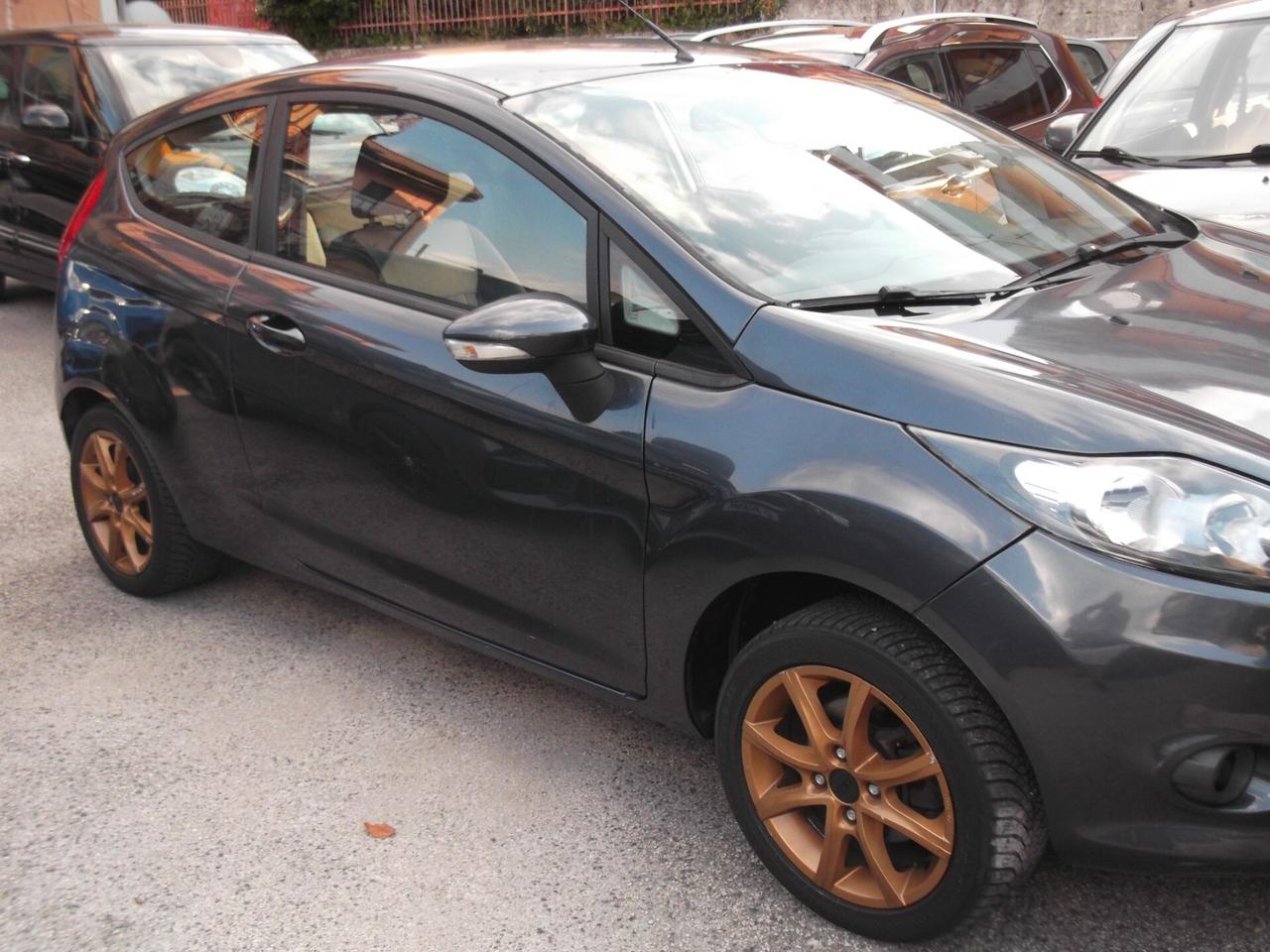Ford Fiesta Fiesta+ 1.2 82CV 3 porte - 08