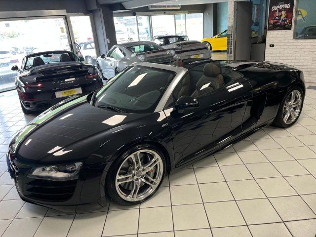 AUDI R8 Spyder 5.2 V10 FSI quattro R tronic