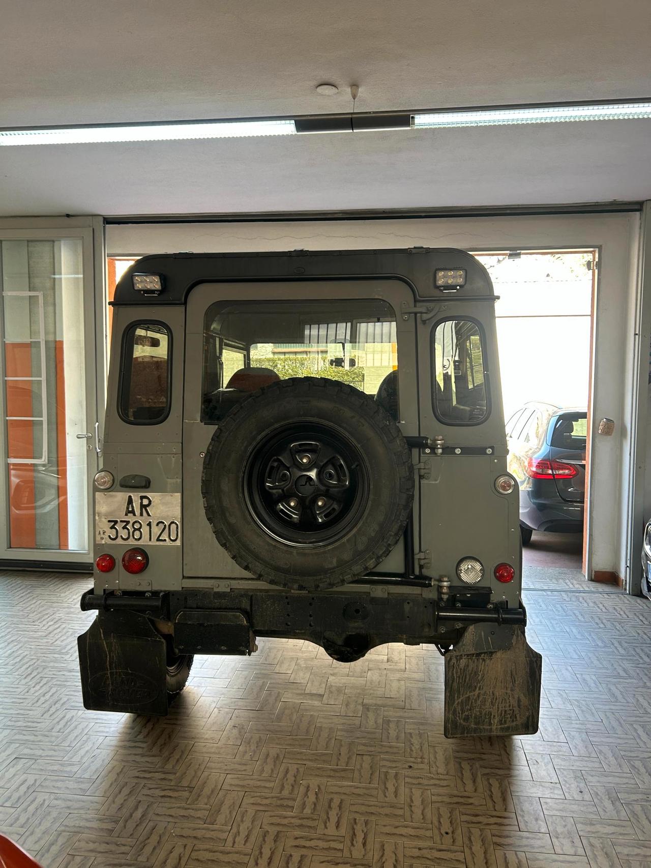 LAND ROVER Defender 90 2.5 TDI AUTOCARRO 3 POSTI
