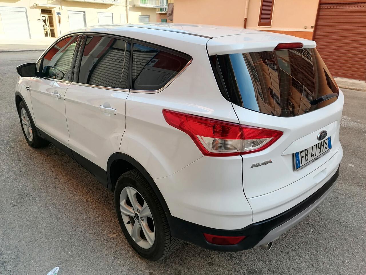 Ford Kuga 2.0 TDCI 120 CV EURO 6 TITANIUM