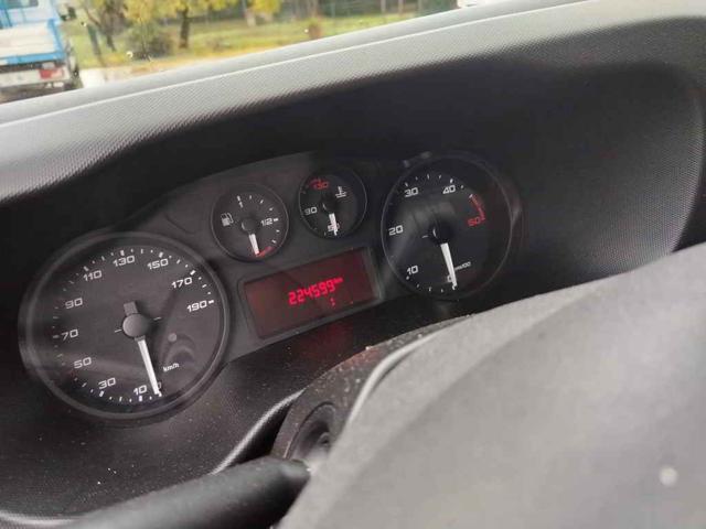 IVECO DAILY 35S 14 2.3