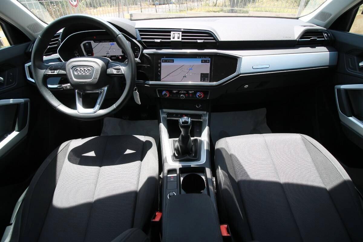 Audi Q3 35 TFSI 150cv Business 6marce|2021