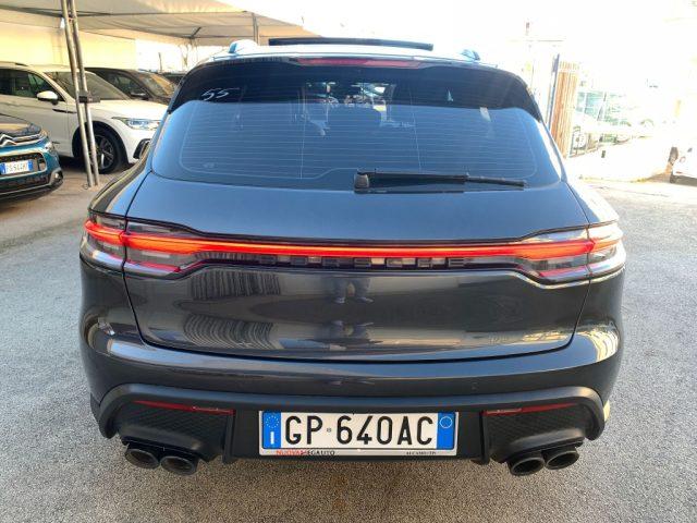 PORSCHE Macan 2.0