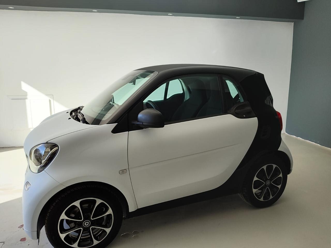 Smart ForTwo 70 1.0 unico proprietario permuto