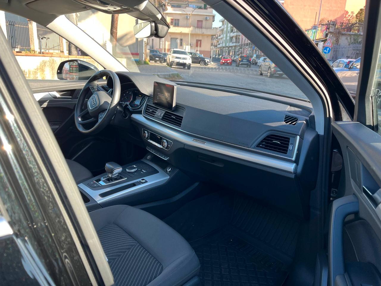 Audi Q5 2.0 TDI 190 CV quattro S tronic Business Design