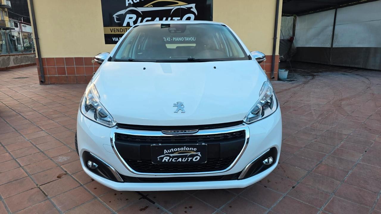 Peugeot 208 BlueHDi 75 5 porte Allure