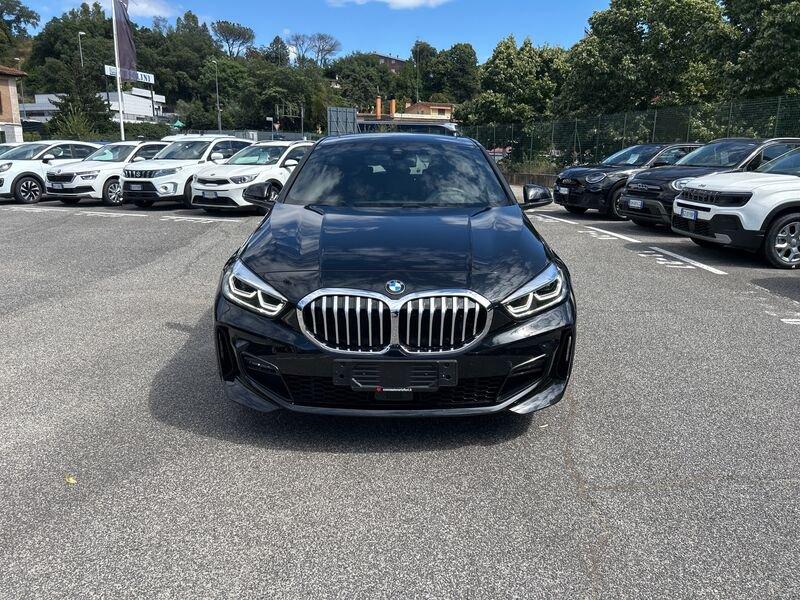 BMW Serie 1 F40 118d Msport auto