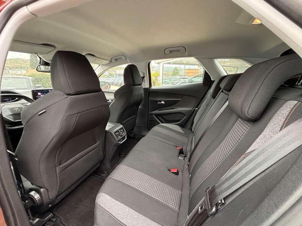 Peugeot 3008 BlueHDi 130 S&S 2019 / Km 127.000 condizioni pari al nuovo Tua a solo 149 Euro al mese