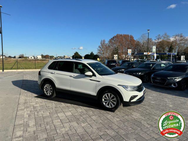 VOLKSWAGEN Tiguan 2.0 TDI SCR Life