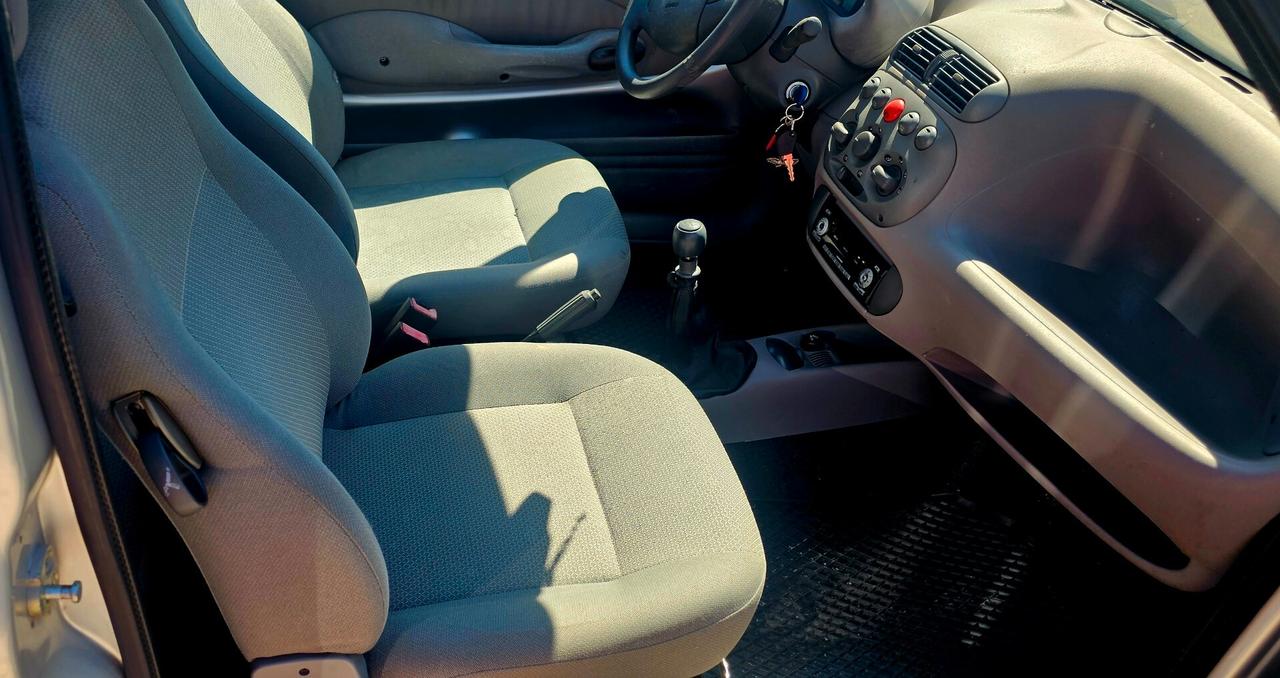 Fiat 600 1.1 Active