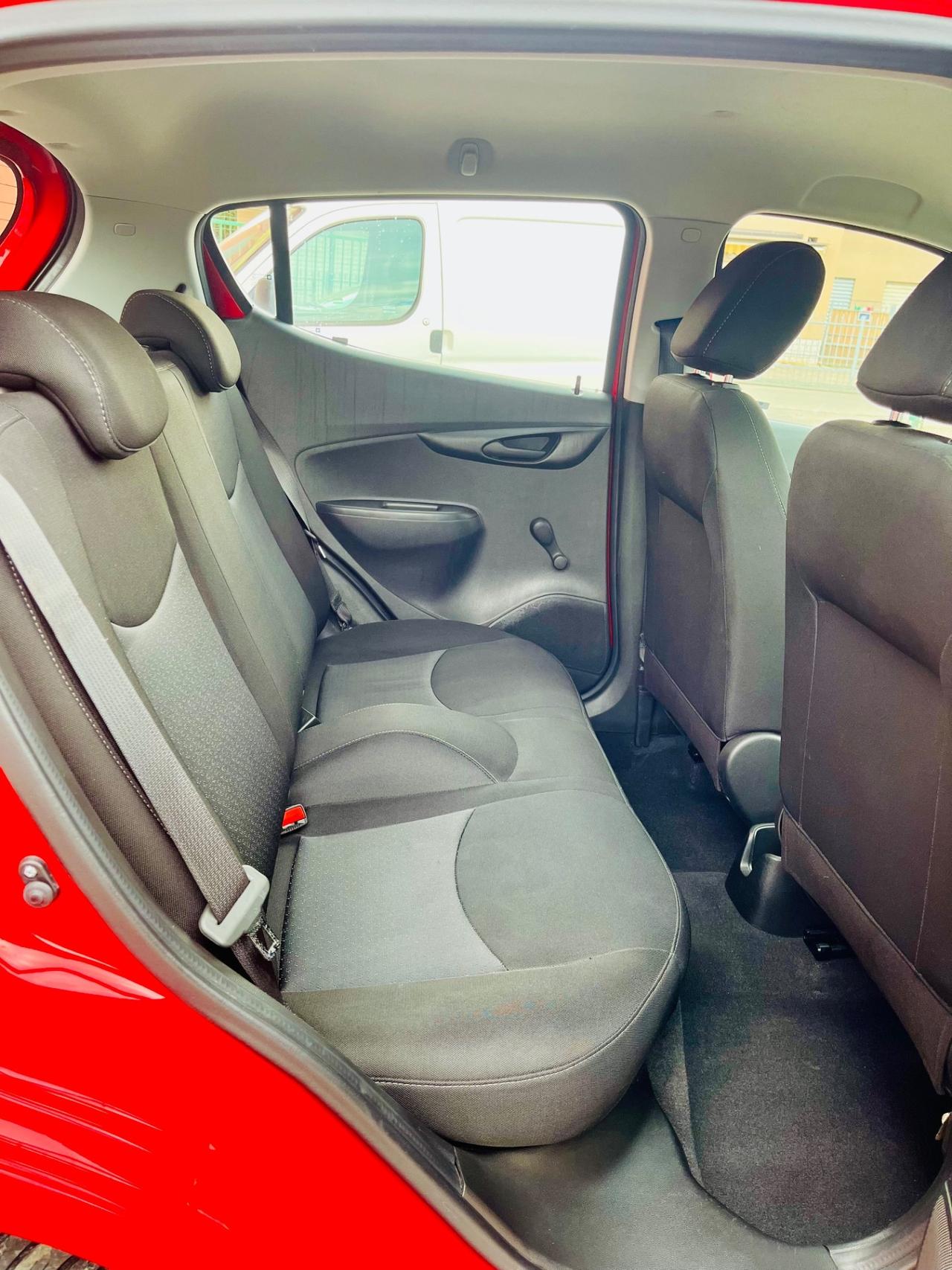 Opel Karl 1.0 73 CV GPL