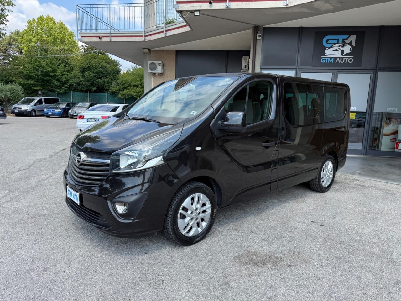 Opel Vivaro 1.6 BiTurbo 145CV - 8 Posti