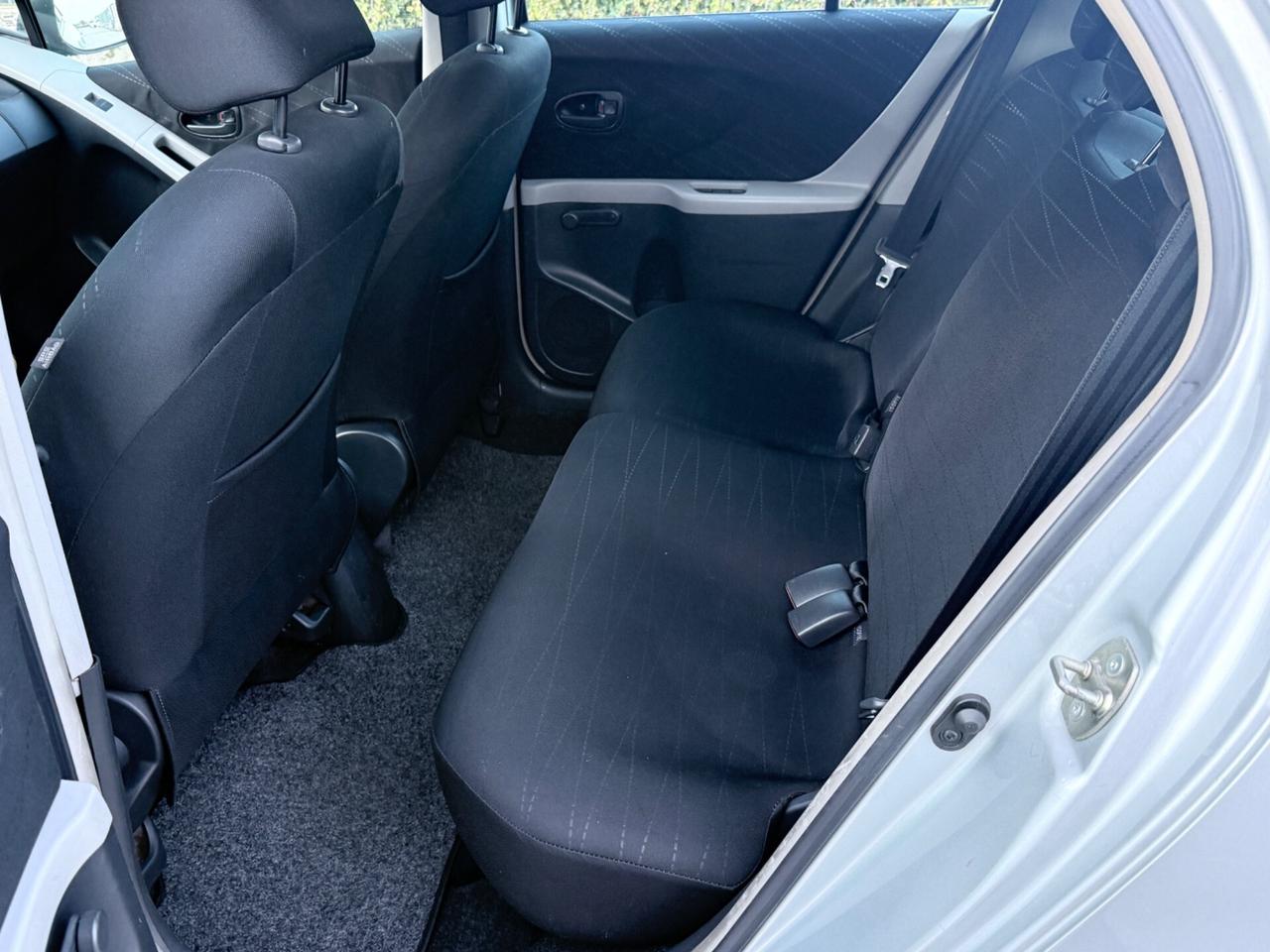 Toyota Yaris 1.3 5 porte