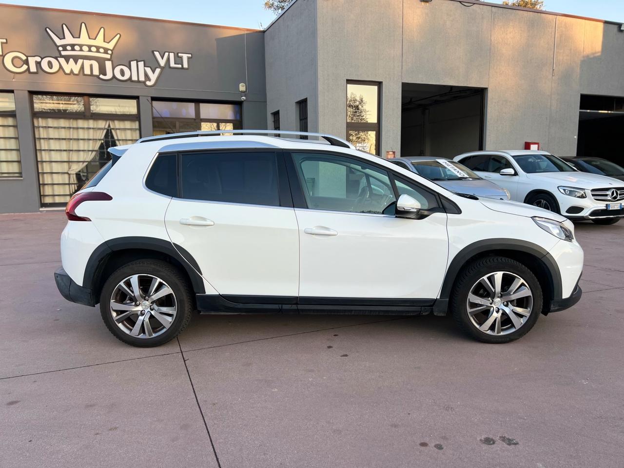 Peugeot 2008 BlueHDi 100 S&S Allure