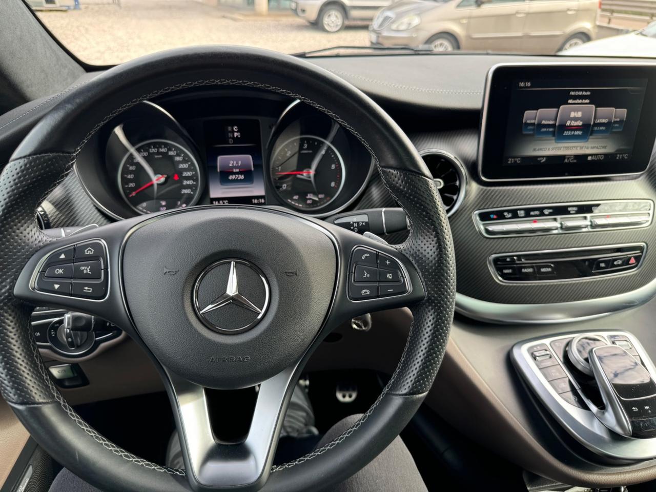 Mercedes-benz V 300 d Automatic 4Matic Premium Business Long