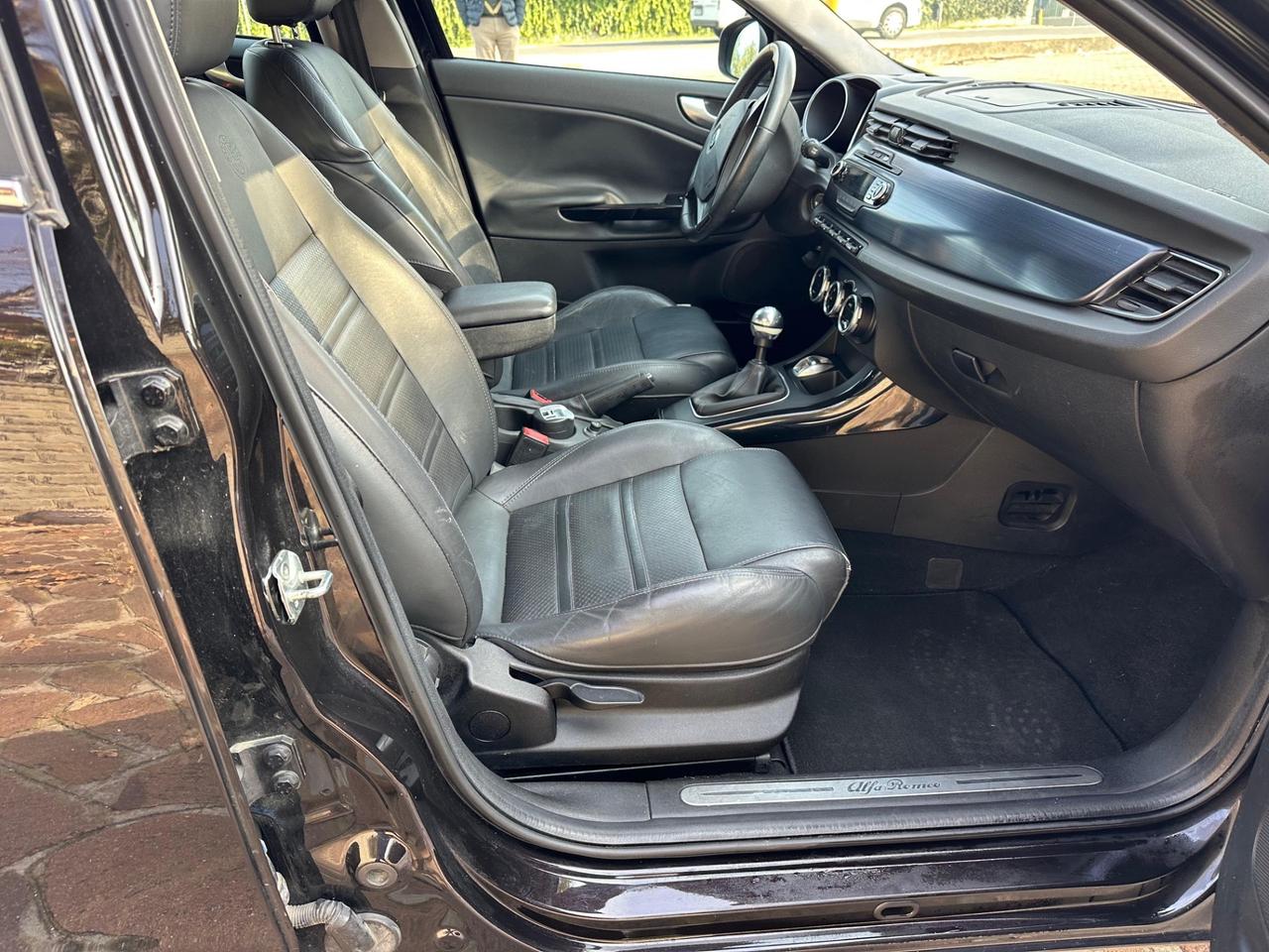 Alfa Romeo Giulietta 1.4 Turbo MultiAir Distinctive