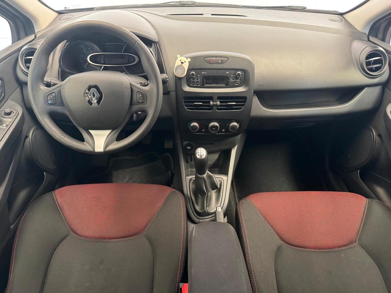 Renault Clio adatta neopatentati