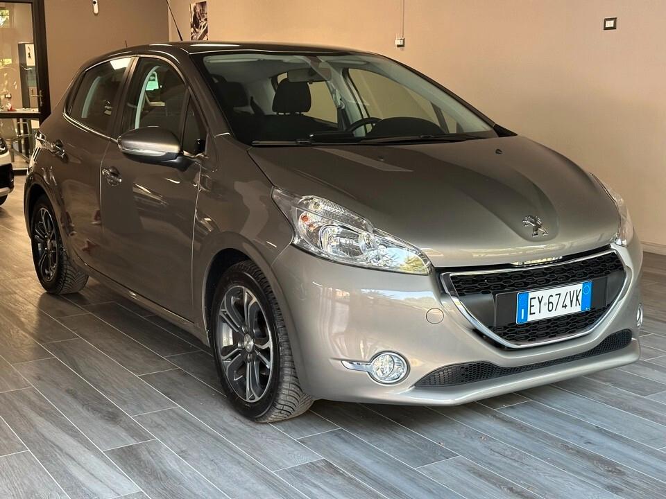 Peugeot 208 5p 1.4 hdi - Neopatentati