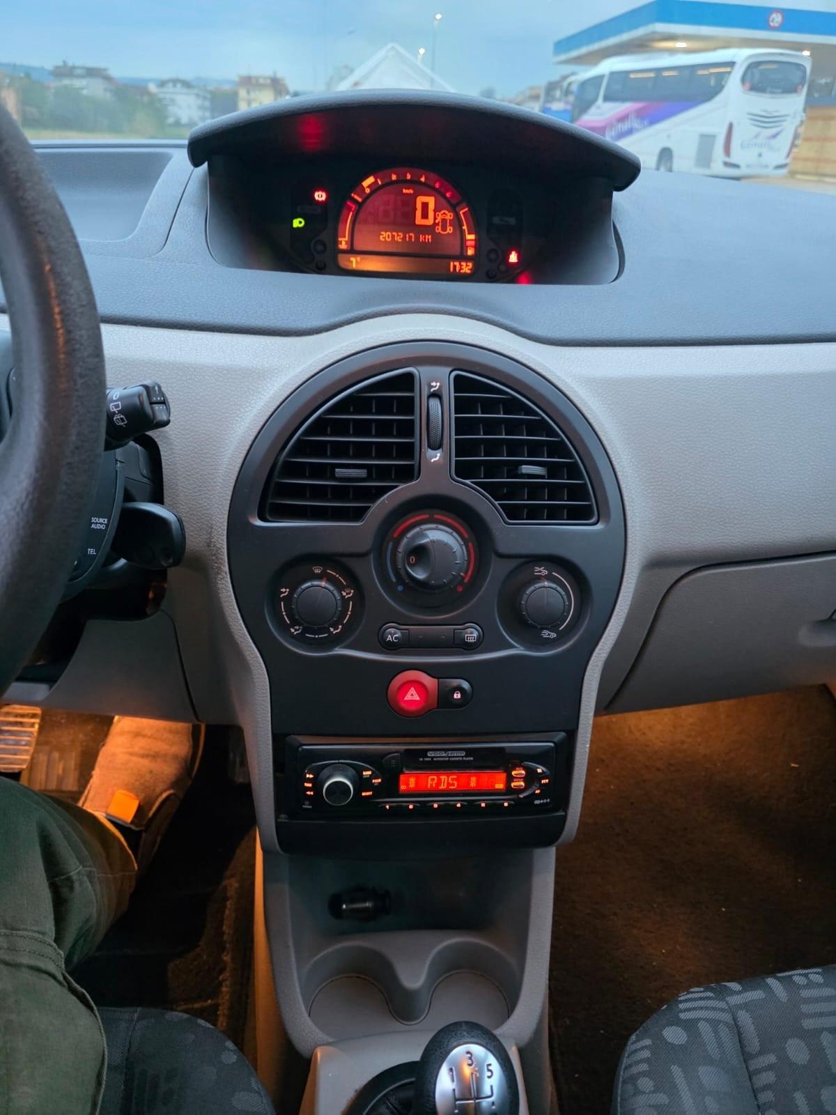 Renault Modus 1.5 dCi 85CV Luxe Privilège