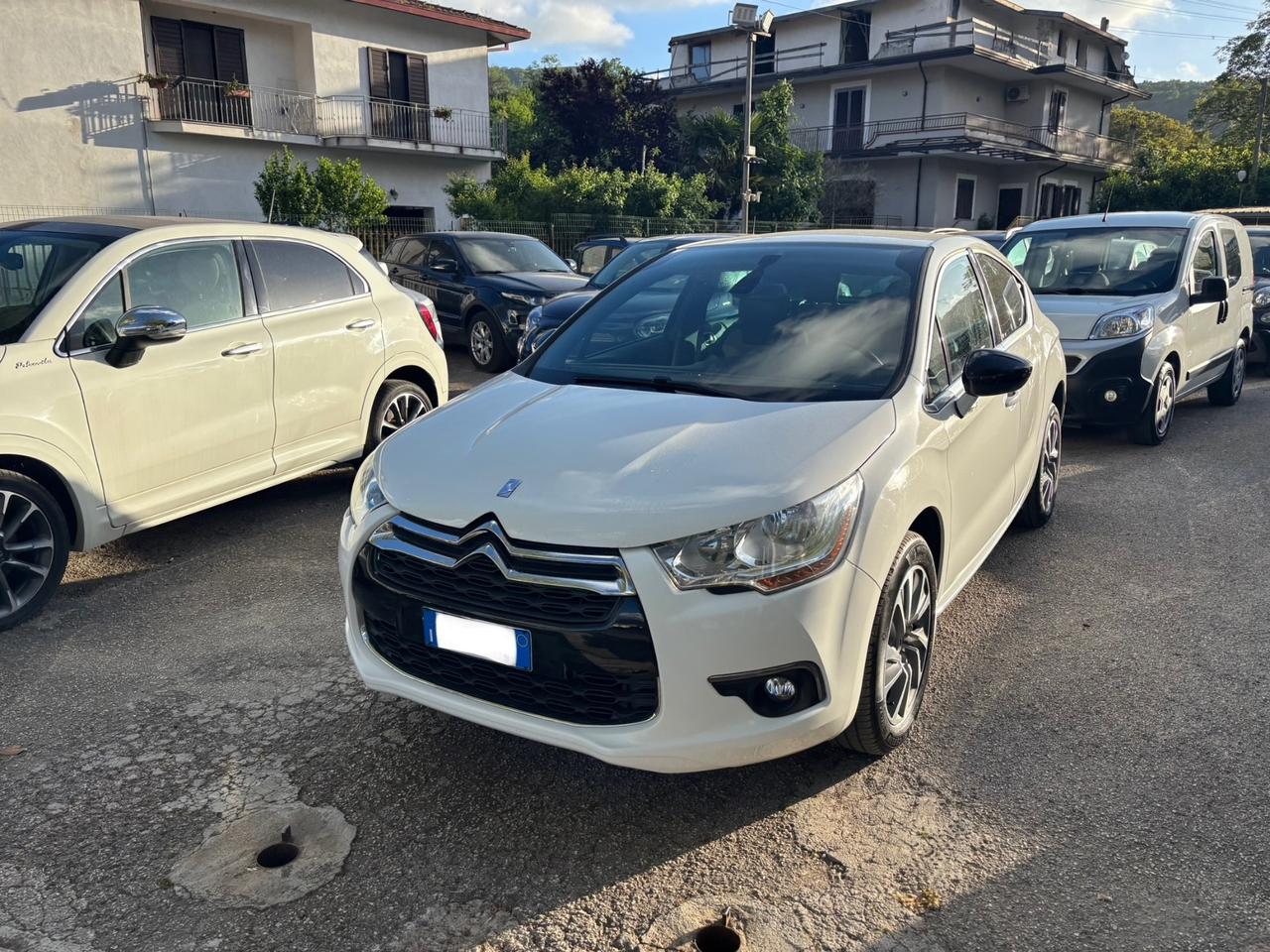 Ds DS5 DS 5 BlueHDi 120 S&S So Chic