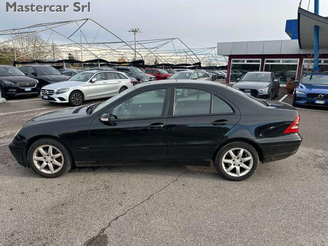 MERCEDES-BENZ C 200 C 200 cdi Elegance TG. CY916VV