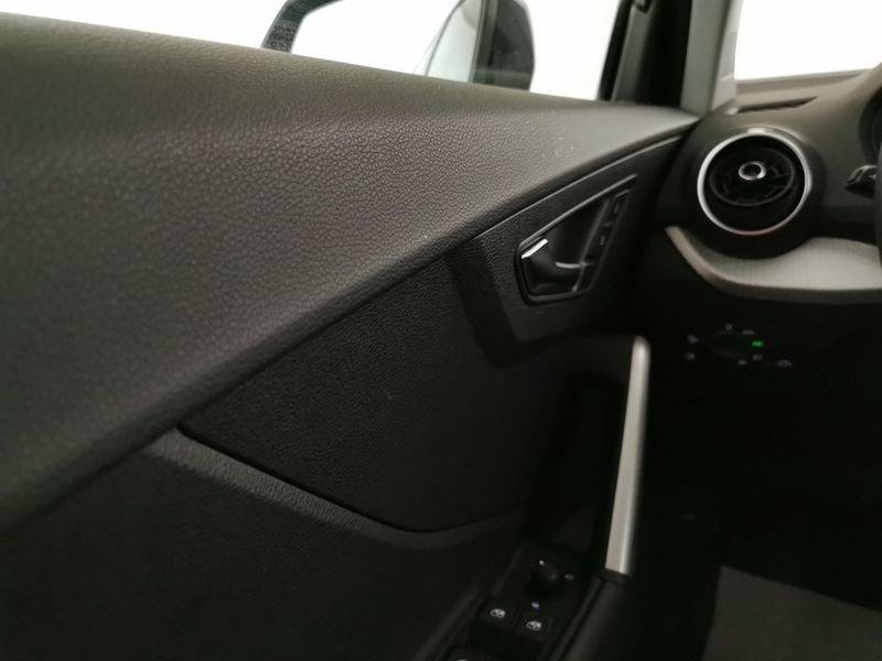 Audi Q2 35 1.5 tfsi S line edition s-tronic