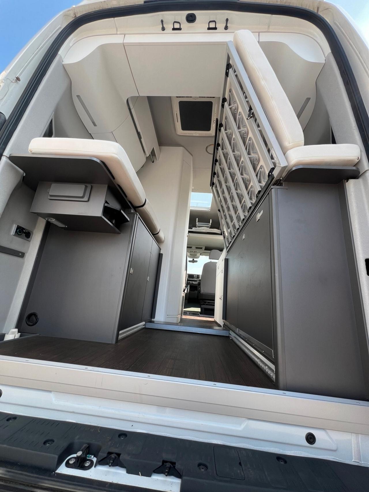 Volkswagen CRAFTER GRAND CALIFORNIA