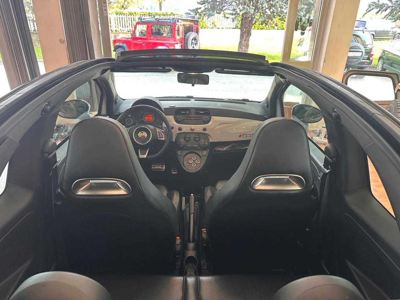 Abarth 500 C 1.4 Turbo T-Jet MTA Bicolore