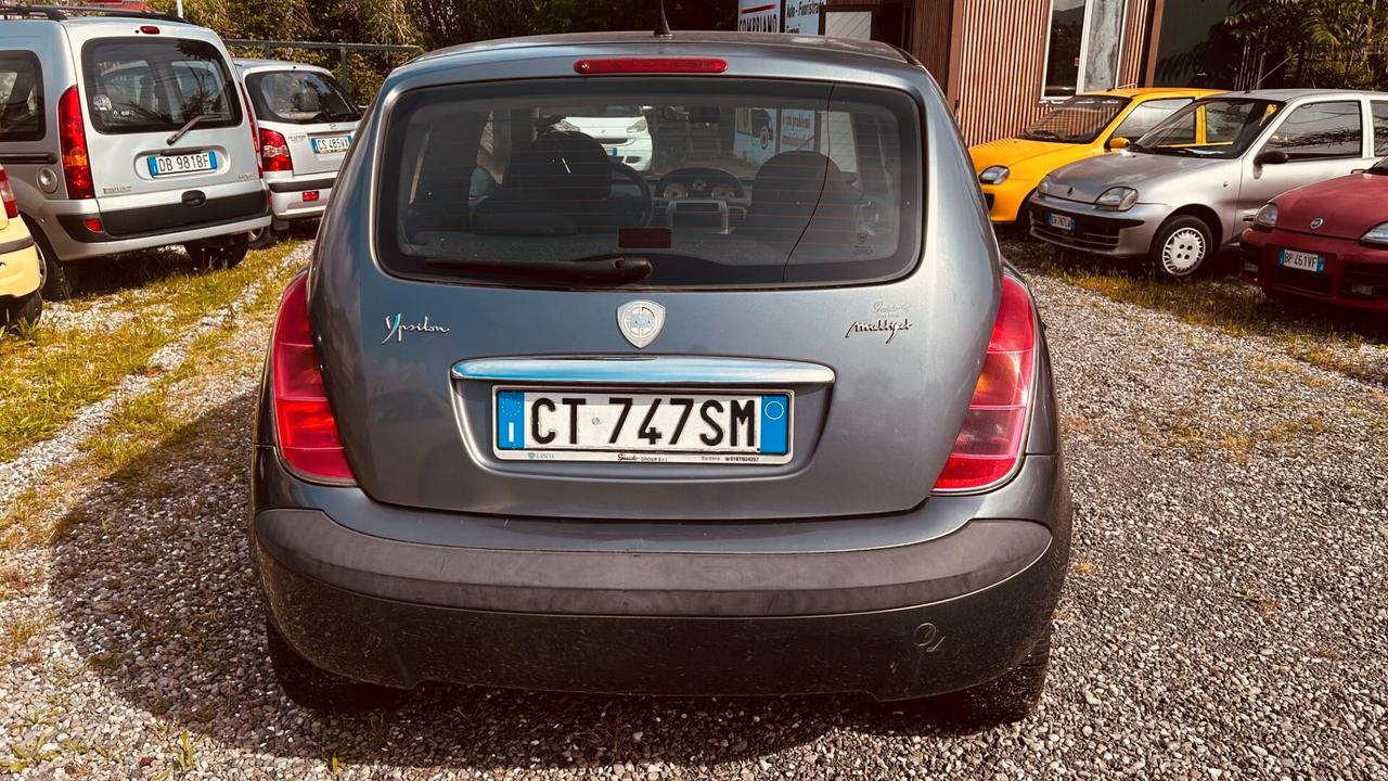 Lancia Ypsilon 1.3 Multijet 16V Platino