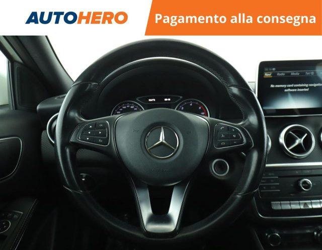 MERCEDES-BENZ A 180 d Executive