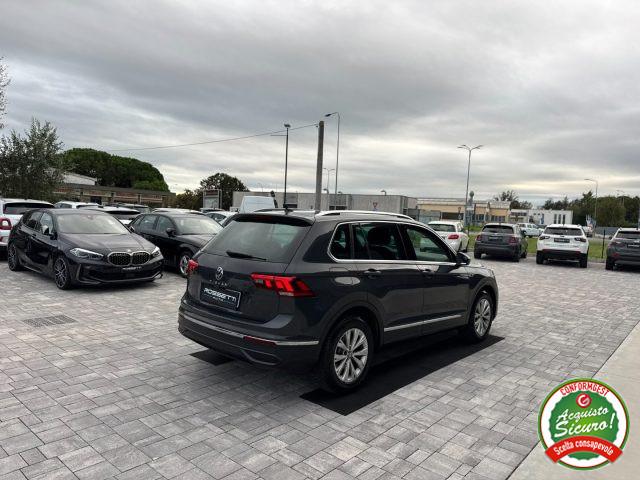 VOLKSWAGEN Tiguan 2.0 TDI SCR Life