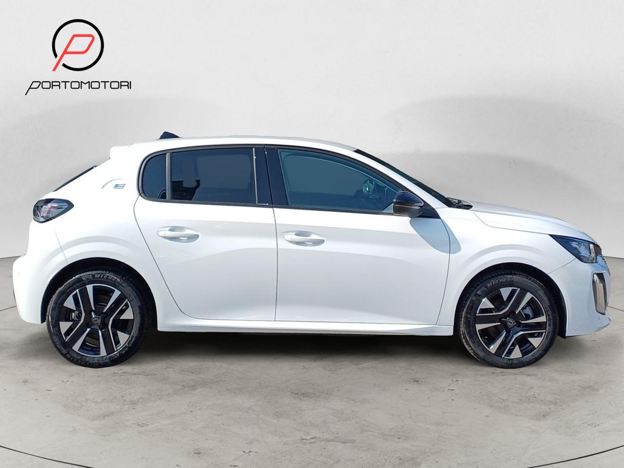 PEUGEOT e-208 ALLURE - Motore Elettrico 136cv (100kW)