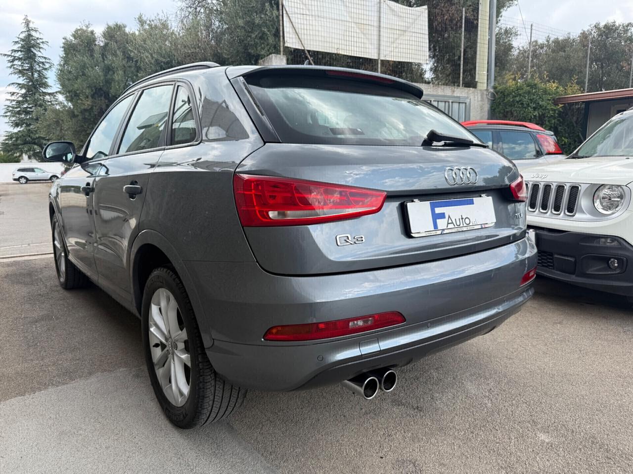 Audi Q3 2.0 TDI Advanced,Navigatore,Climatronic bizona,sensori di parcheggio,ecc.