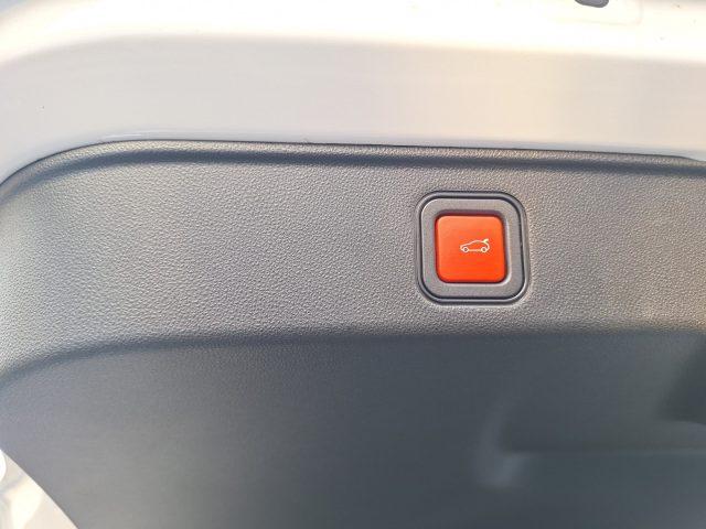 FIAT 600 Hybrid 110 CV DCT MHEV La Prima