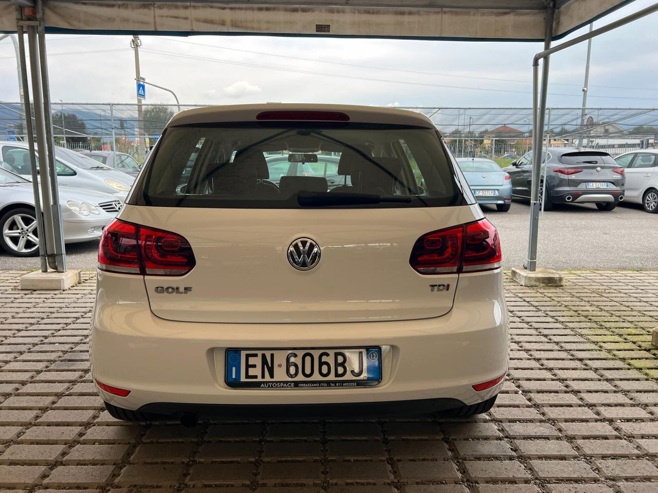 Volkswagen Golf 1.6 TDI DPF 5p. Highline