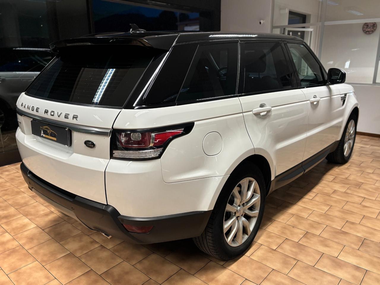 Land Rover Range Rover Sport 3.0 tdV6 SE * EURO6*TETTO*TAGLIANDI CERTIFICATI*