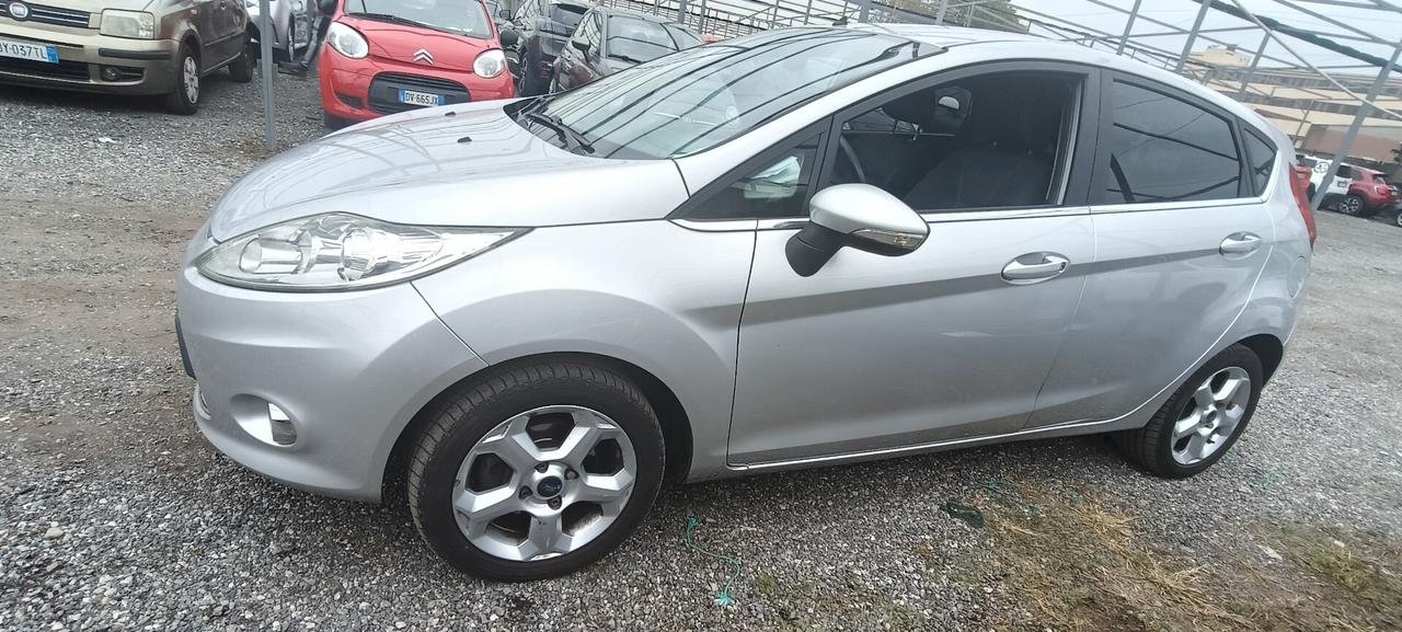 Ford Fiesta Fiesta+ 1.4 5 porte Bz.- GPL