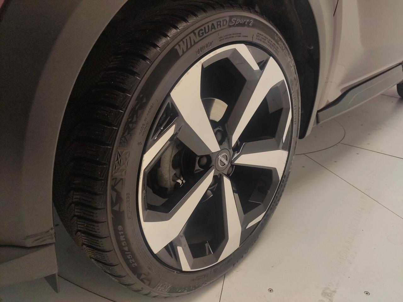 Nissan Juke 1.0 DIG-T 114 CV Tekna