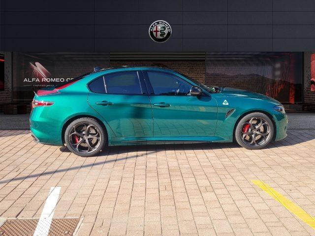 ALFA ROMEO Giulia 2.9 V6 Bi-Turbo AT8 Quadrifoglio