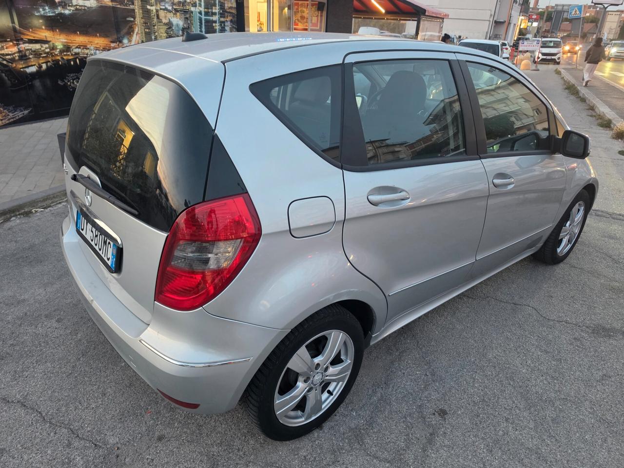 Mercedes-benz A 160 BlueEFFICIENCY Special Edition