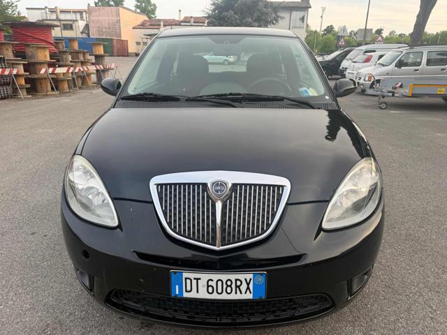 LANCIA Ypsilon 1.2 Versus senza nessun lavoro da fare