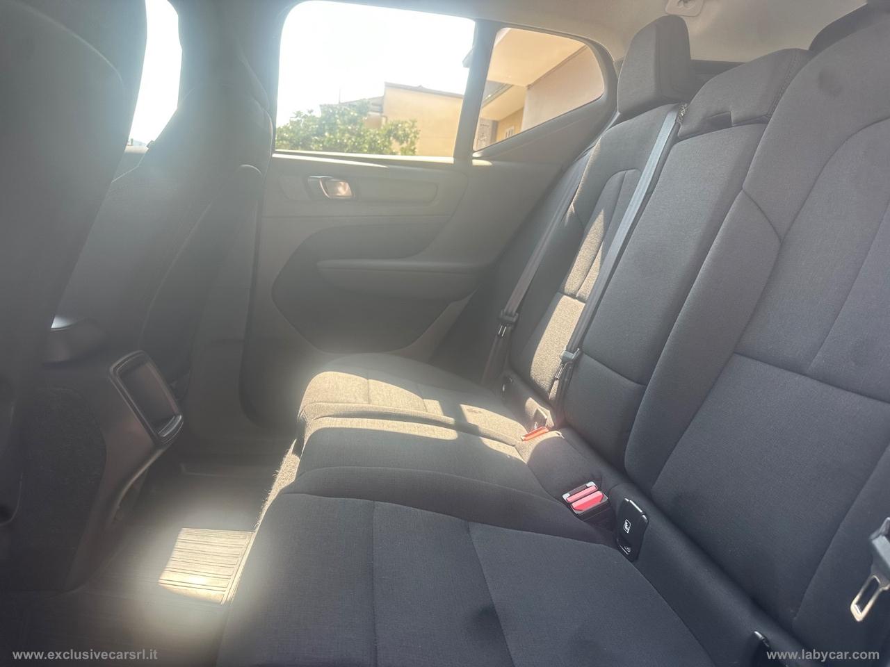 VOLVO XC40 D3 Business
