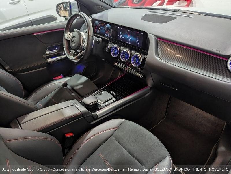 Mercedes-Benz GLA 200 D 4MATIC PREMIUM AUTOMATIC